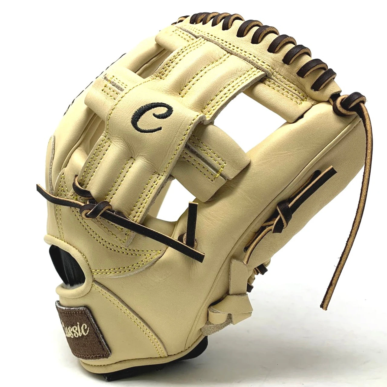Classic Baseball Glove 11.75 Inch T Web Blonde Brown Right Hand Throw